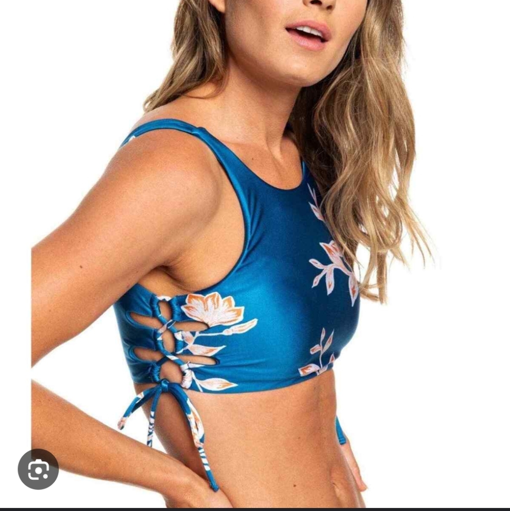 Roxy Blue Floral Crop Top, Bottom & Shorts Set